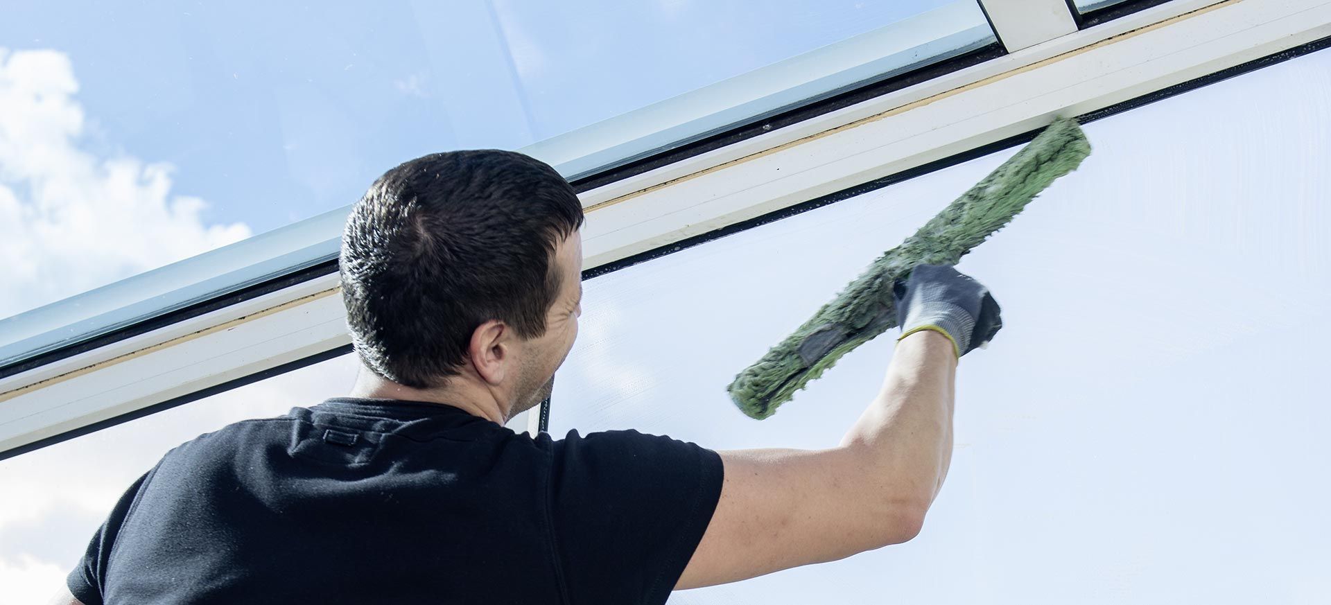 Glasreinigung von Fenstern und Glasfassaden